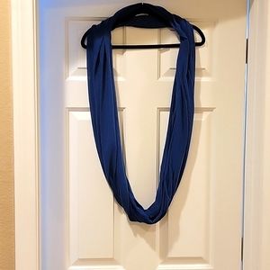 Gap blue/teal infinity scarf